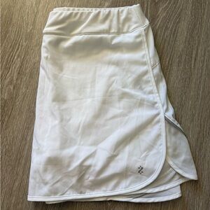 IZOD - Performance Cool-FX White Tennis Skort -Size Small